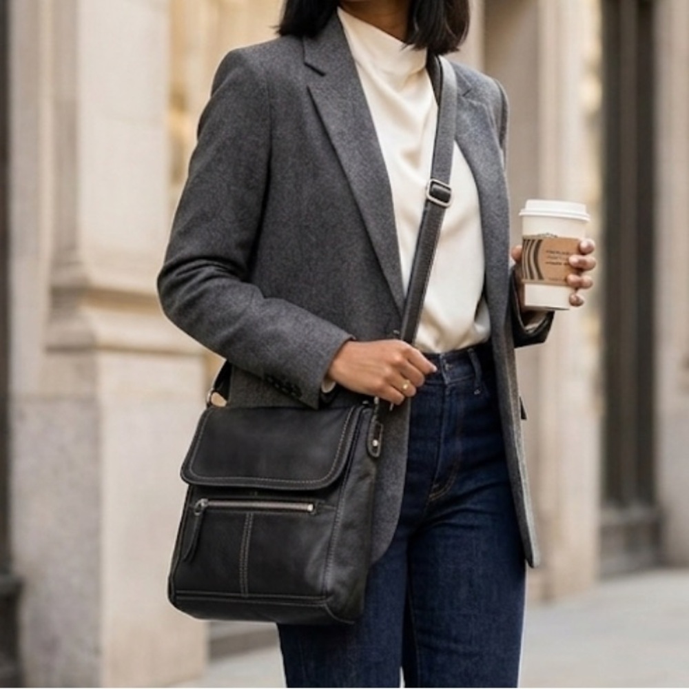 Fossil Shoulder Bag MESSENGER Crossbody BAG‎ Black LEATHER